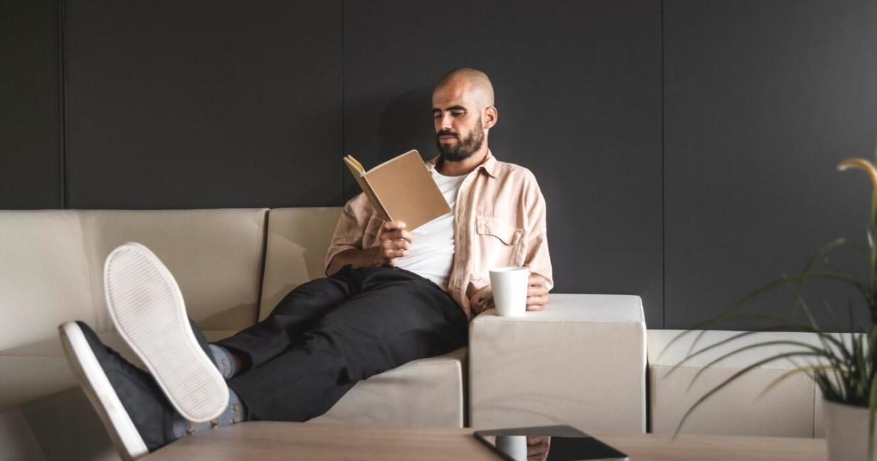 Content optimization workspace showing analytical tools and strategy planning